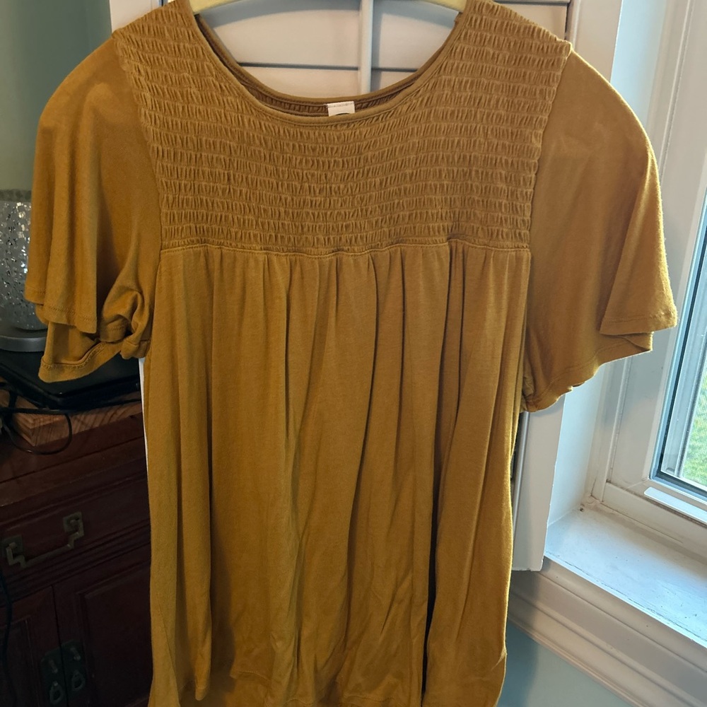 Old Navy Women's Yellow Blouse